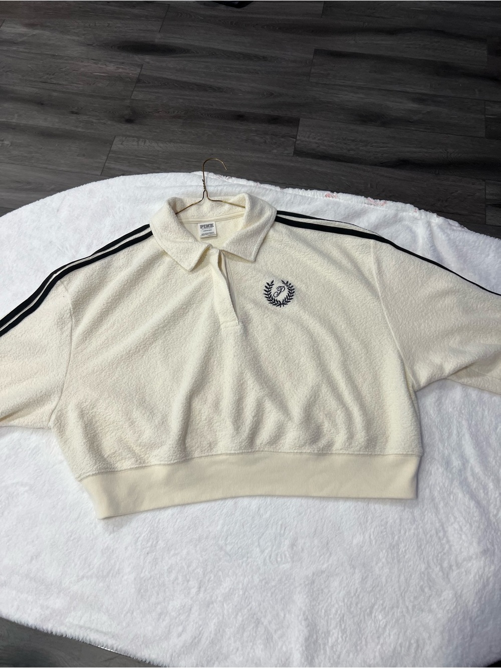 Fred Perry Women's Cream Terry Polo Sweater with Black Stripes, size L